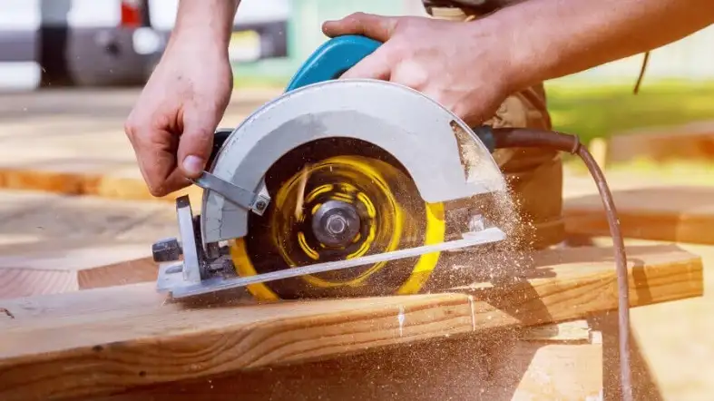 Factors To Determine The Wattage Demand Of A Circular Saw